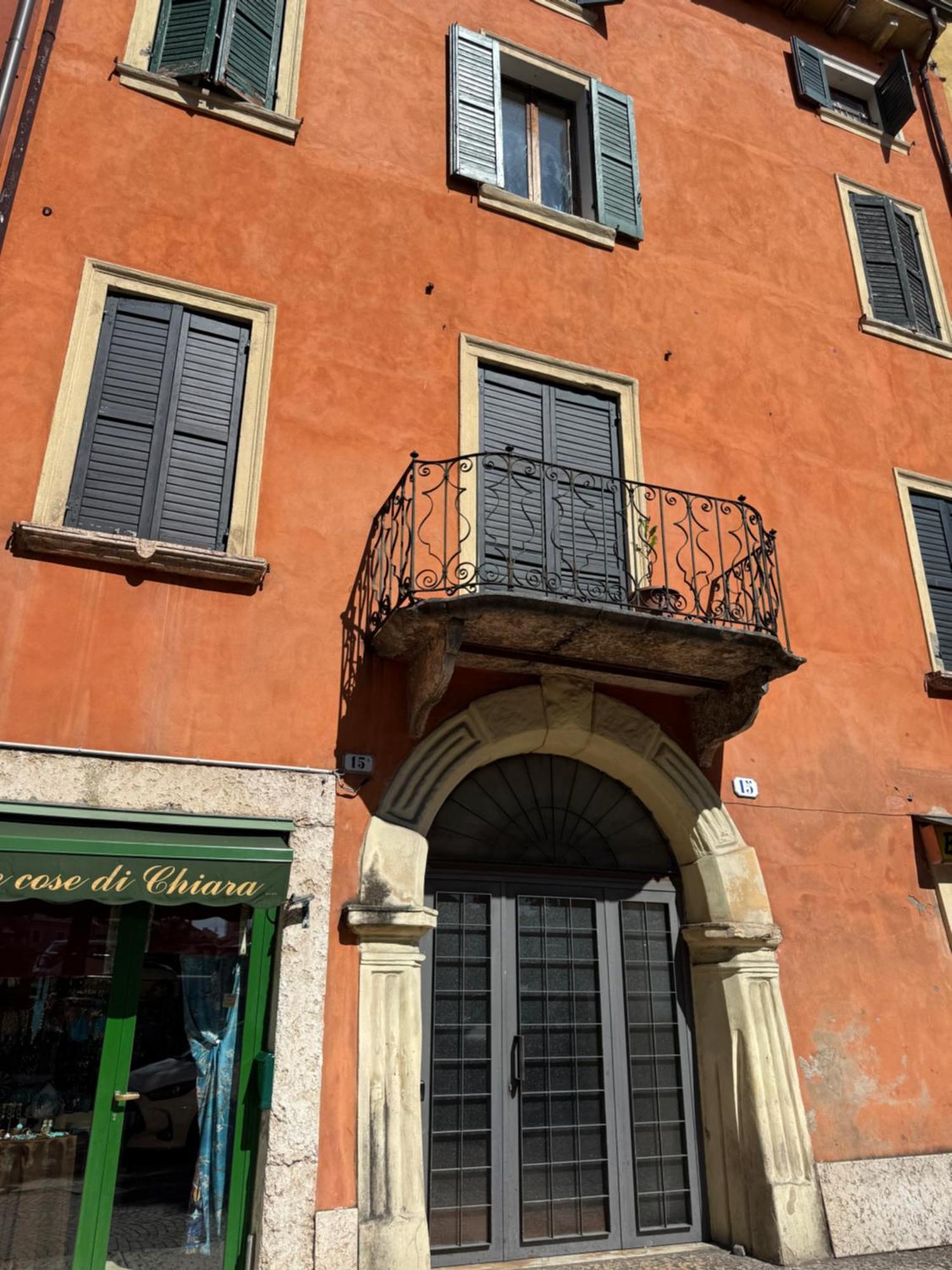 La Terrazza Di Vittoria Apartment Verona Exterior photo